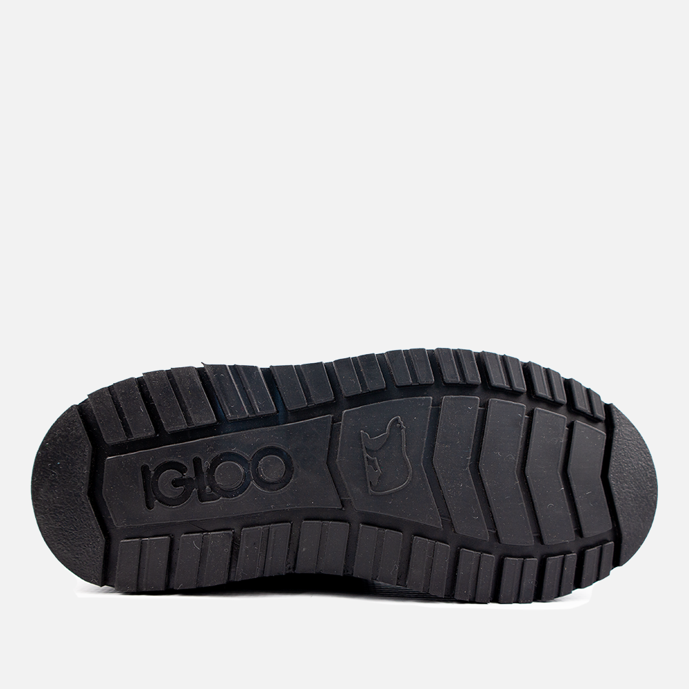 View of the Igloo Alaska boot branded sole.