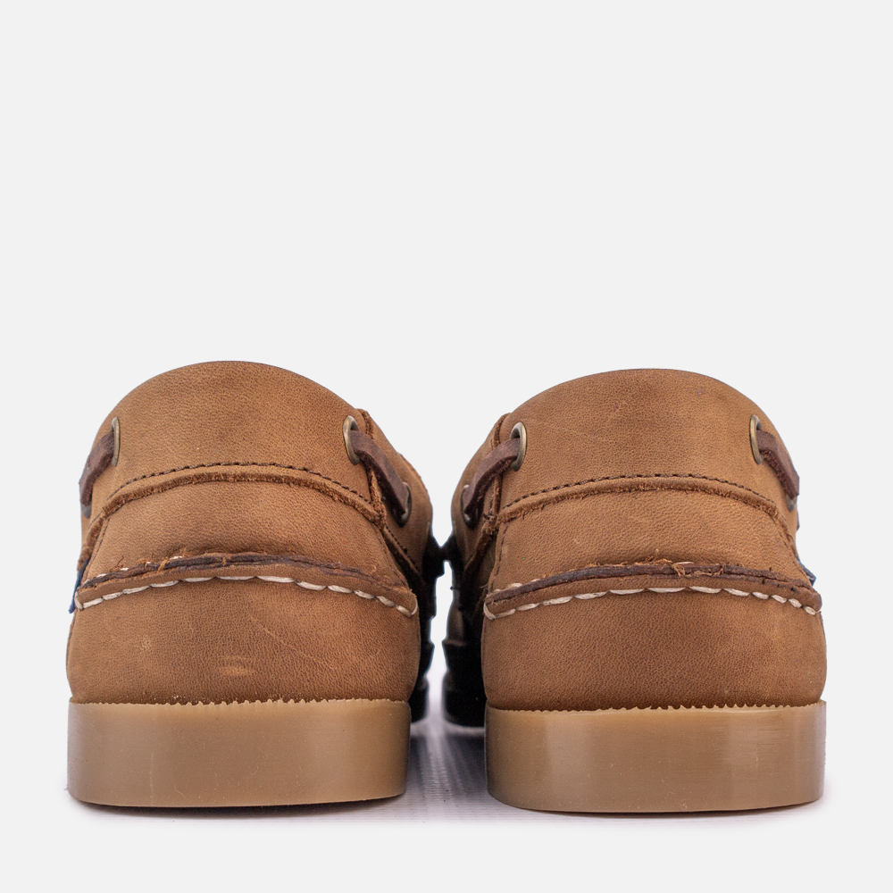 Rear view of the Wolf Rock Kyle Boat Shoe heel