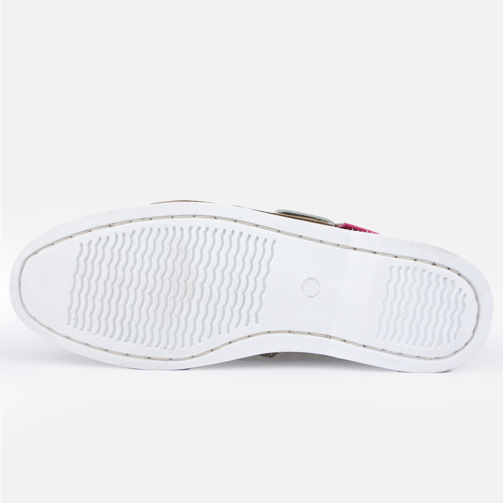 Sole view of the Hedgehogs Biance ladies boat show in olive nubuck